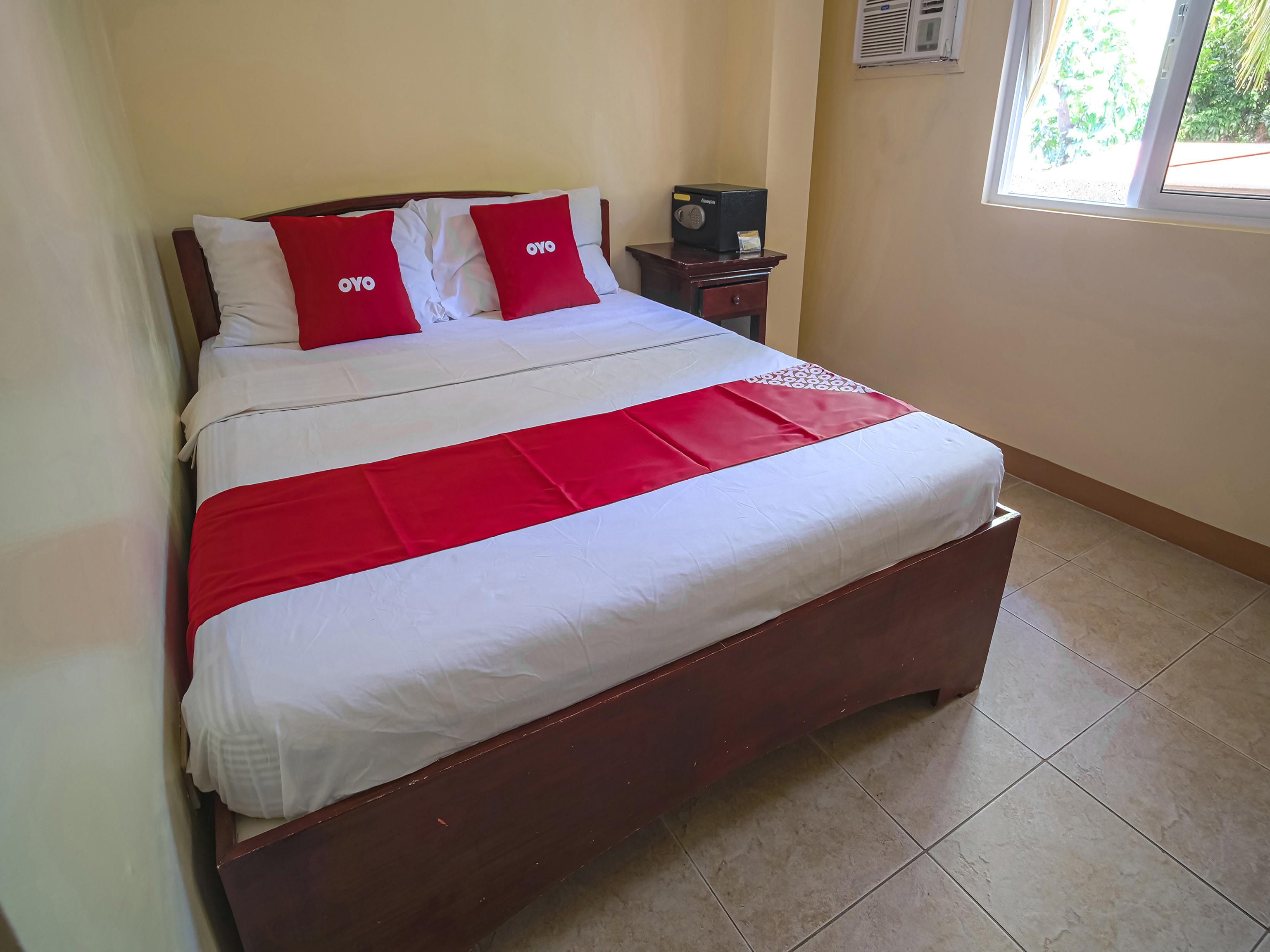 Casa D' Estrella Apartelle Balabag  Bagian luar foto